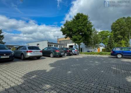 parter parking przy węźle A1-A4 64m2