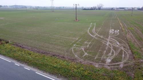 Działki budowlane, Magdalenka pod budowę hali 