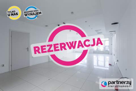 Atrakcyjny lokal na parterze z witrynami 